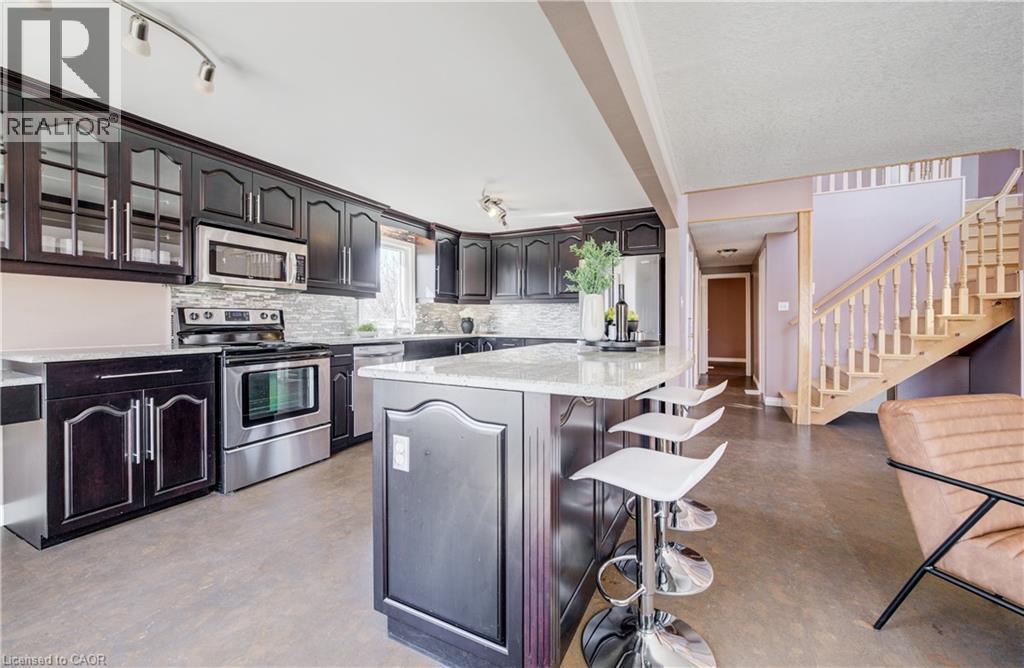 24 Farmington Place, Kitchener, Ontario  N2P 1Y3 - Photo 16 - 40816683