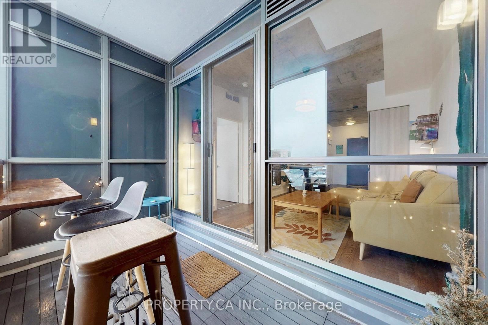 1205 - 20 Minowan Miikan Lane, Toronto, Ontario  M6J 0E5 - Photo 18 - C12890432