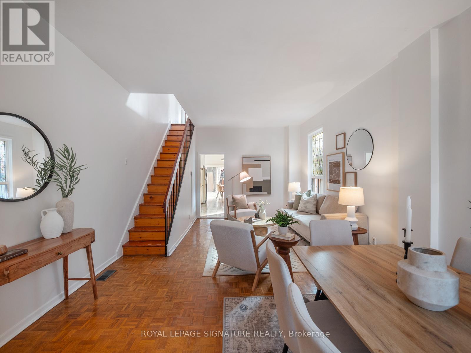 487 Sackville Street, Toronto, Ontario  M4X 1T6 - Photo 6 - C12940936