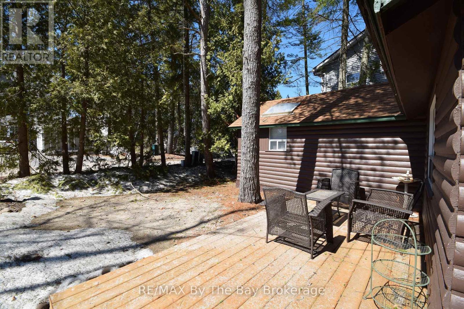 465 Bluewater Lane, Wasaga Beach, Ontario  L9Z 2P4 - Photo 19 - S12943030