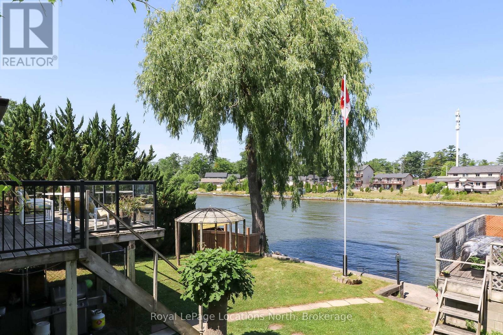 1320 River Road W, Wasaga Beach, Ontario  L9Z 2W6 - Photo 2 - S12943116