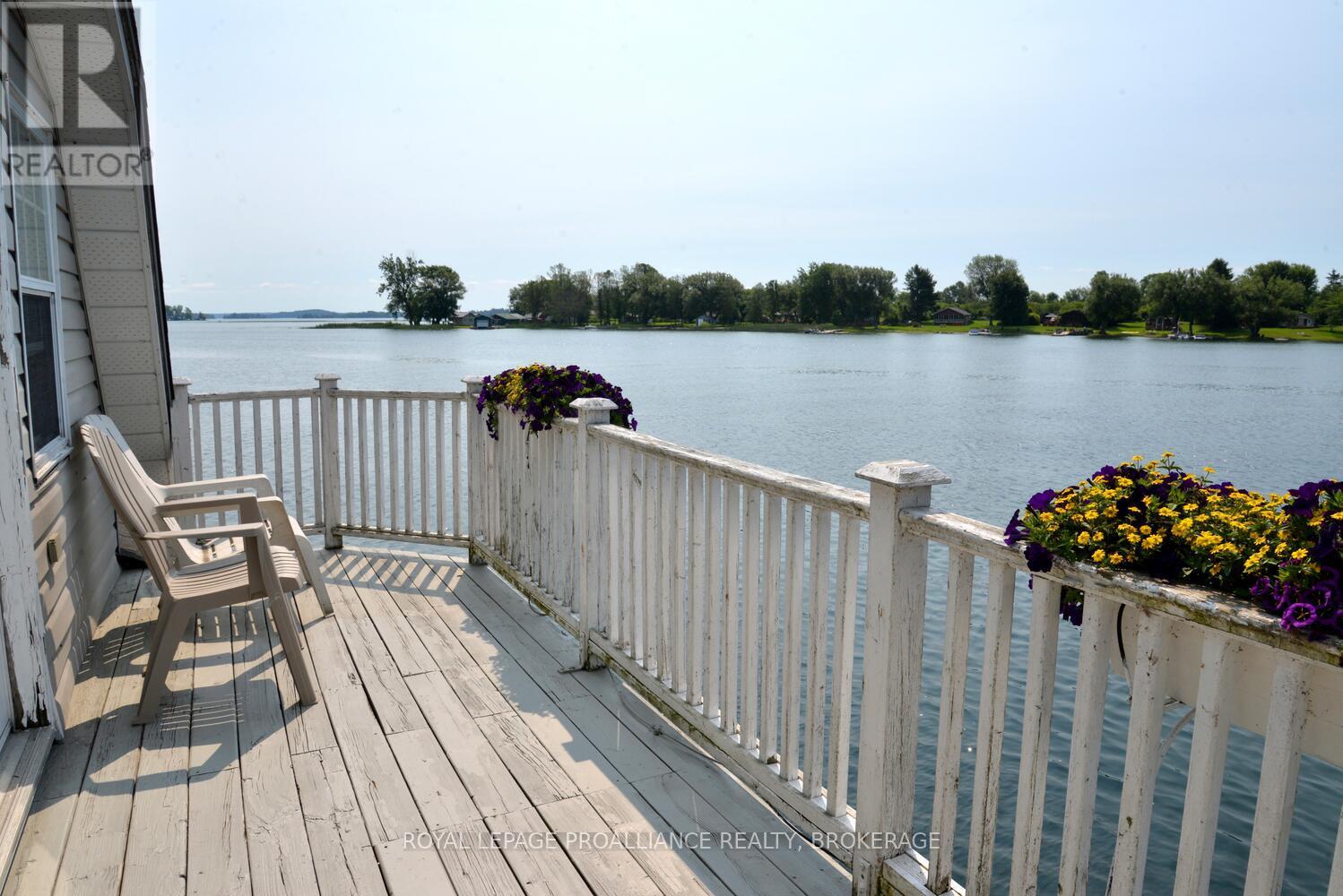 121 Tremont Park Island, Frontenac Islands, Ontario  K7G 3C9 - Photo 33 - X12942804