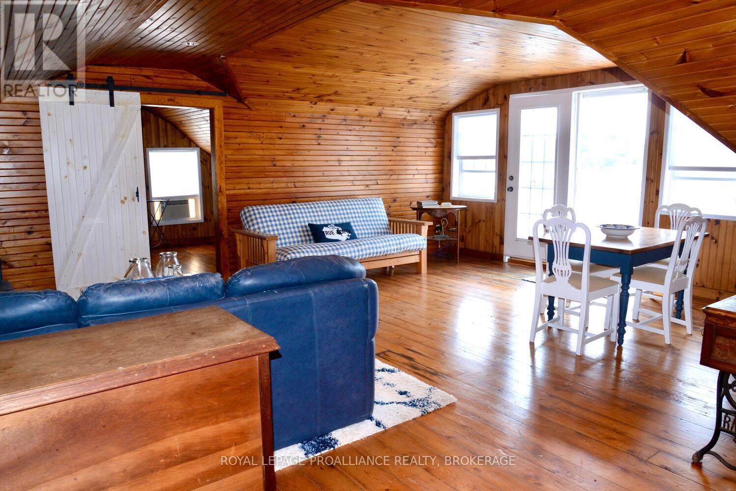 121 Tremont Park Island, Frontenac Islands, Ontario  K7G 3C9 - Photo 31 - X12942804