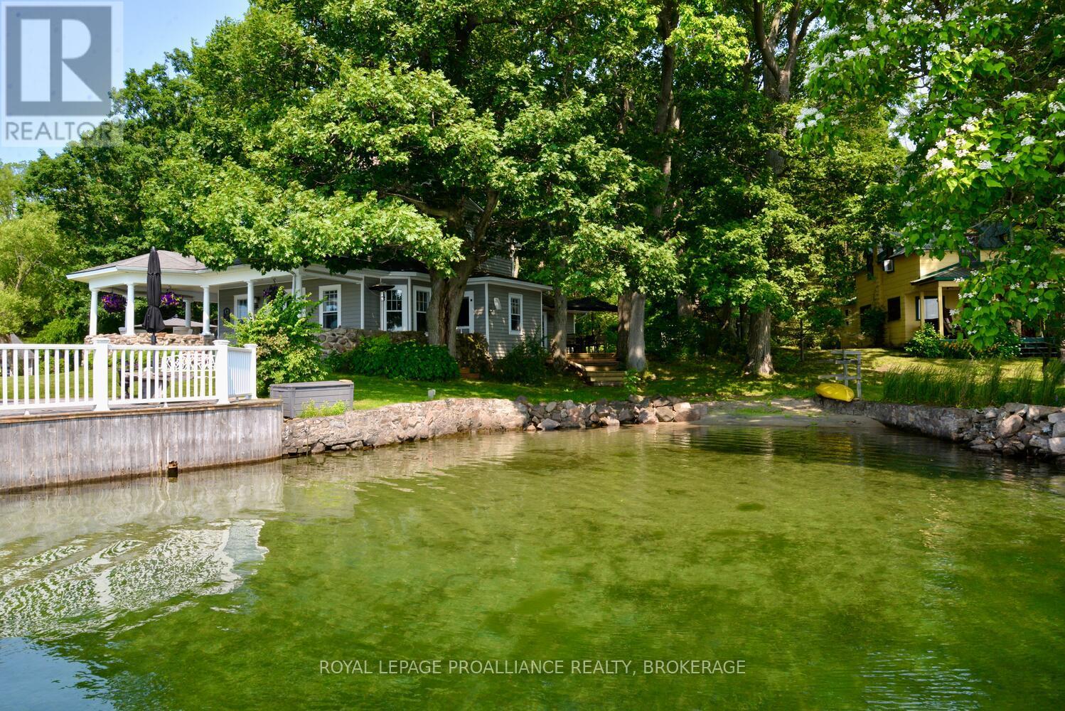 121 Tremont Park Island, Frontenac Islands, Ontario  K7G 3C9 - Photo 38 - X12942804