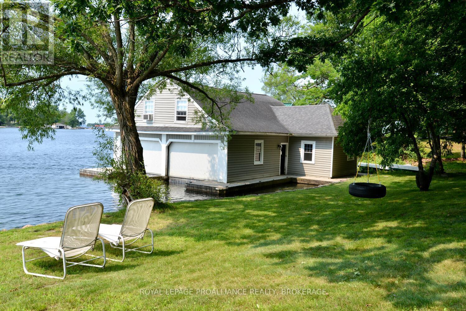 121 Tremont Park Island, Frontenac Islands, Ontario  K7G 3C9 - Photo 45 - X12942804