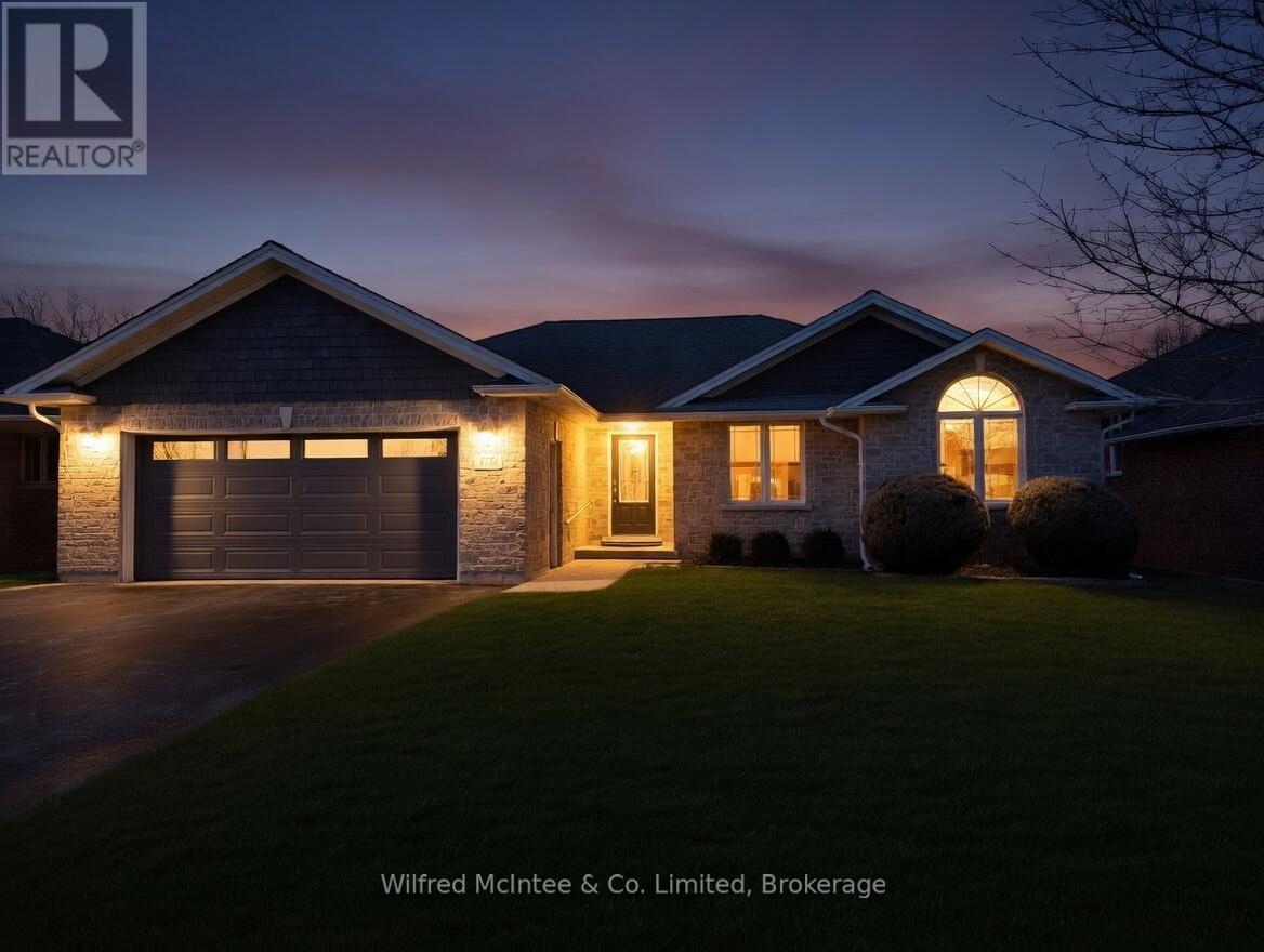 230 4th Street Crescent, Hanover, Ontario  N4N 3S2 - Photo 26 - X12943066