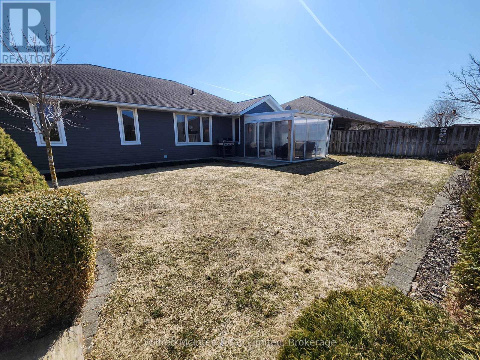 230 4th Street Crescent, Hanover, Ontario  N4N 3S2 - Photo 30 - X12943066