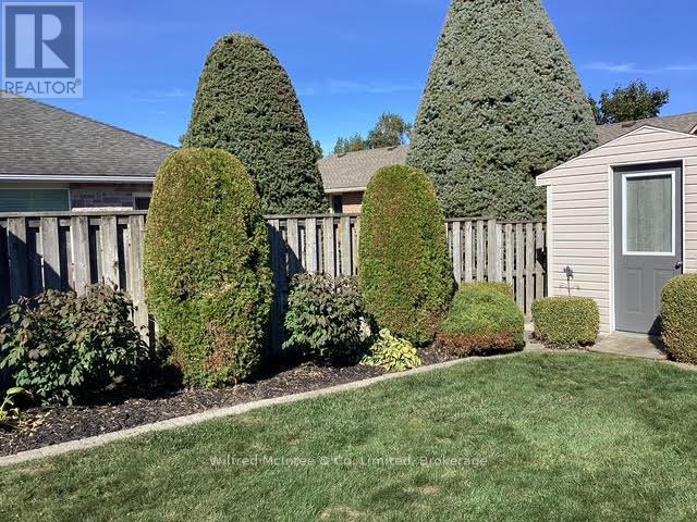 230 4th Street Crescent, Hanover, Ontario  N4N 3S2 - Photo 35 - X12943066