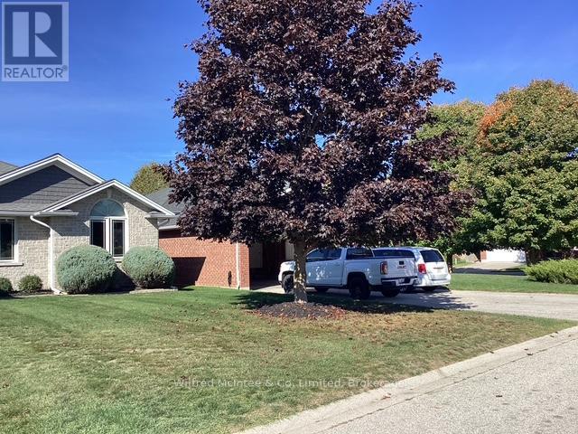 230 4th Street Crescent, Hanover, Ontario  N4N 3S2 - Photo 36 - X12943066