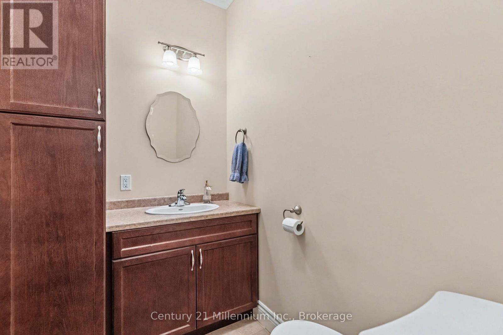 7 - 190 Morpeth Street, Saugeen Shores, Ontario  N0H 2L0 - Photo 12 - X12943214