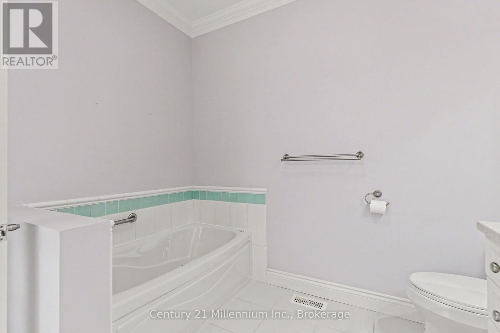 7 - 190 Morpeth Street, Saugeen Shores, Ontario  N0H 2L0 - Photo 28 - X12943214