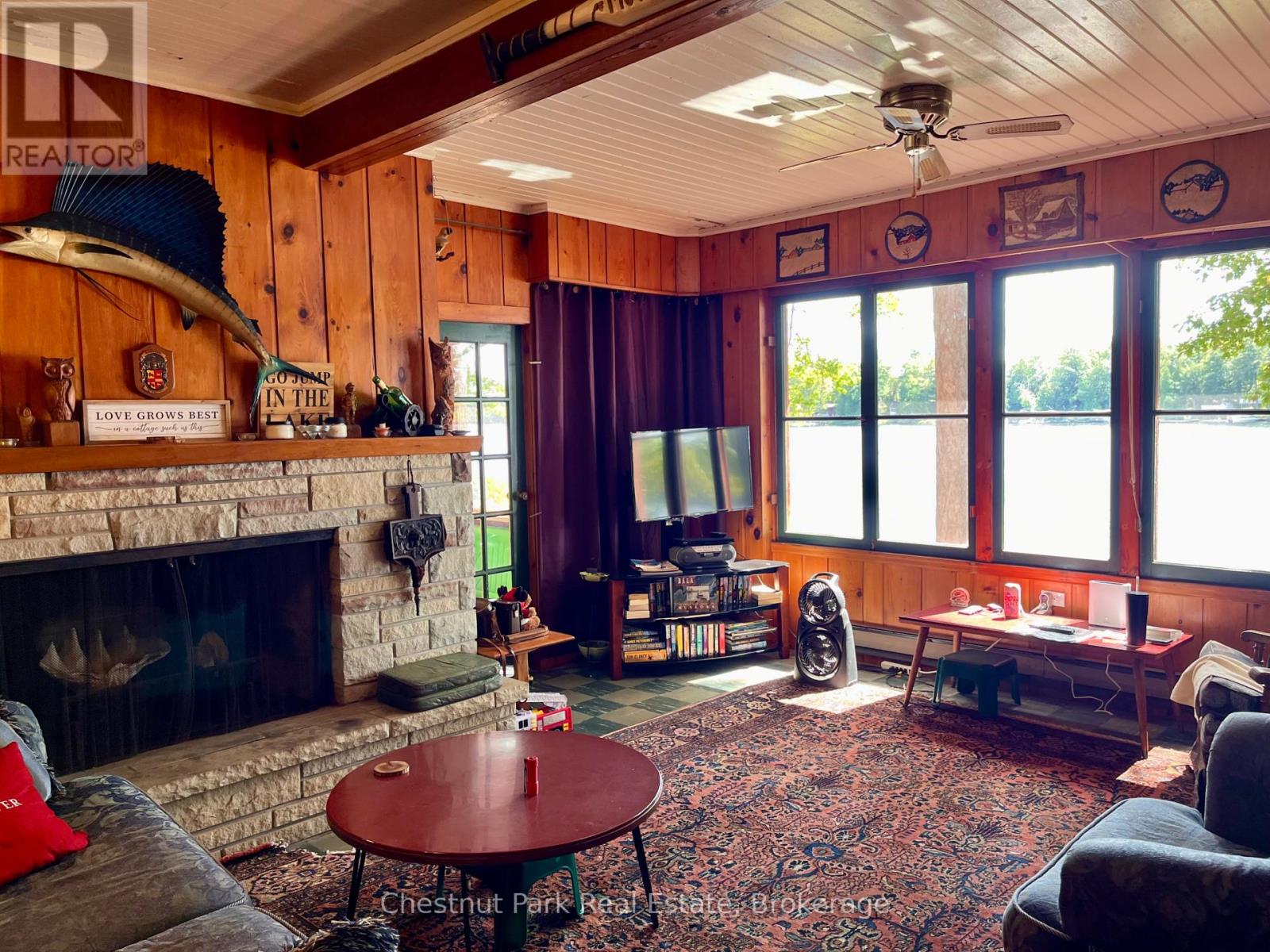 1119 Trafalgar Bay Road W, Muskoka Lakes, Ontario  P0C 1A0 - Photo 12 - X12943236