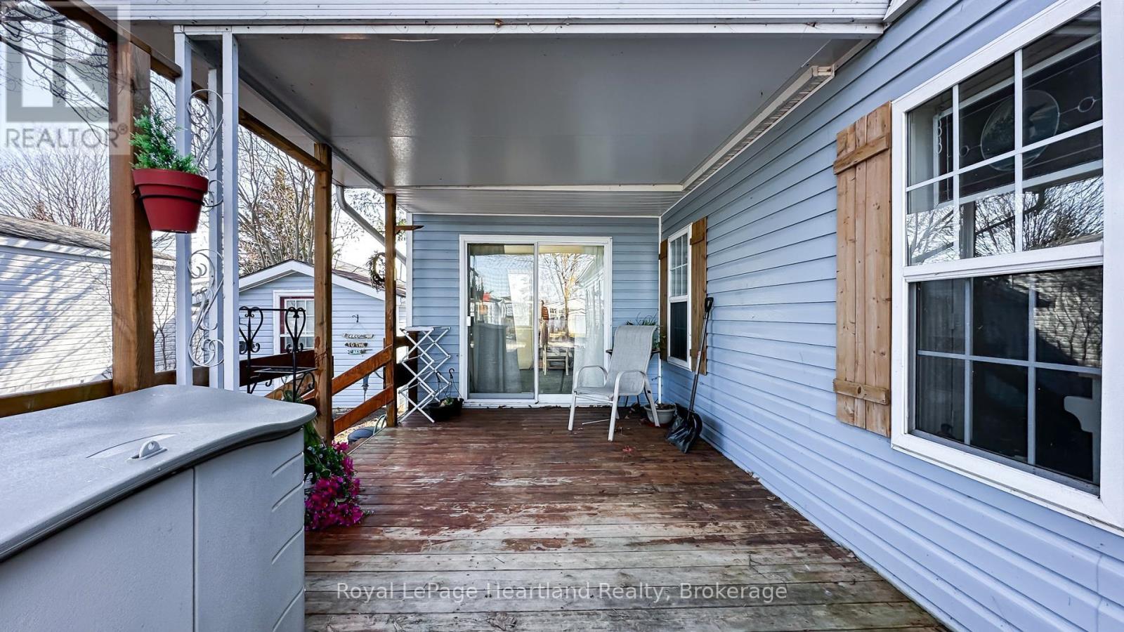 56 Cherokee Lane, Ashfield-Colborne-Wawanosh, Ontario  N7A 3Y2 - Photo 19 - X12943262