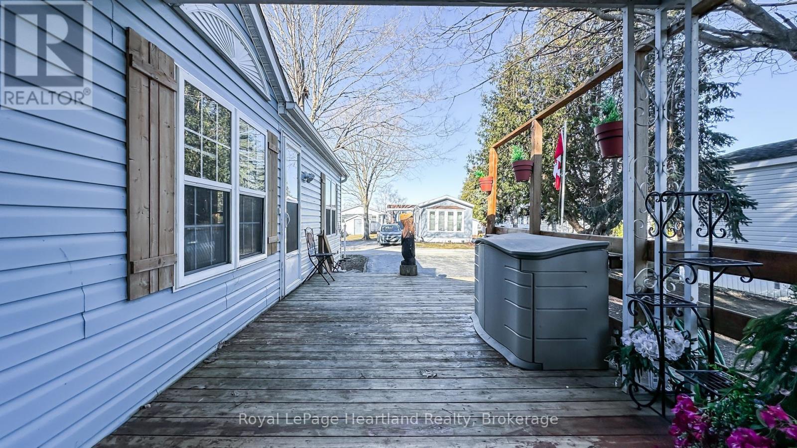 56 Cherokee Lane, Ashfield-Colborne-Wawanosh, Ontario  N7A 3Y2 - Photo 21 - X12943262