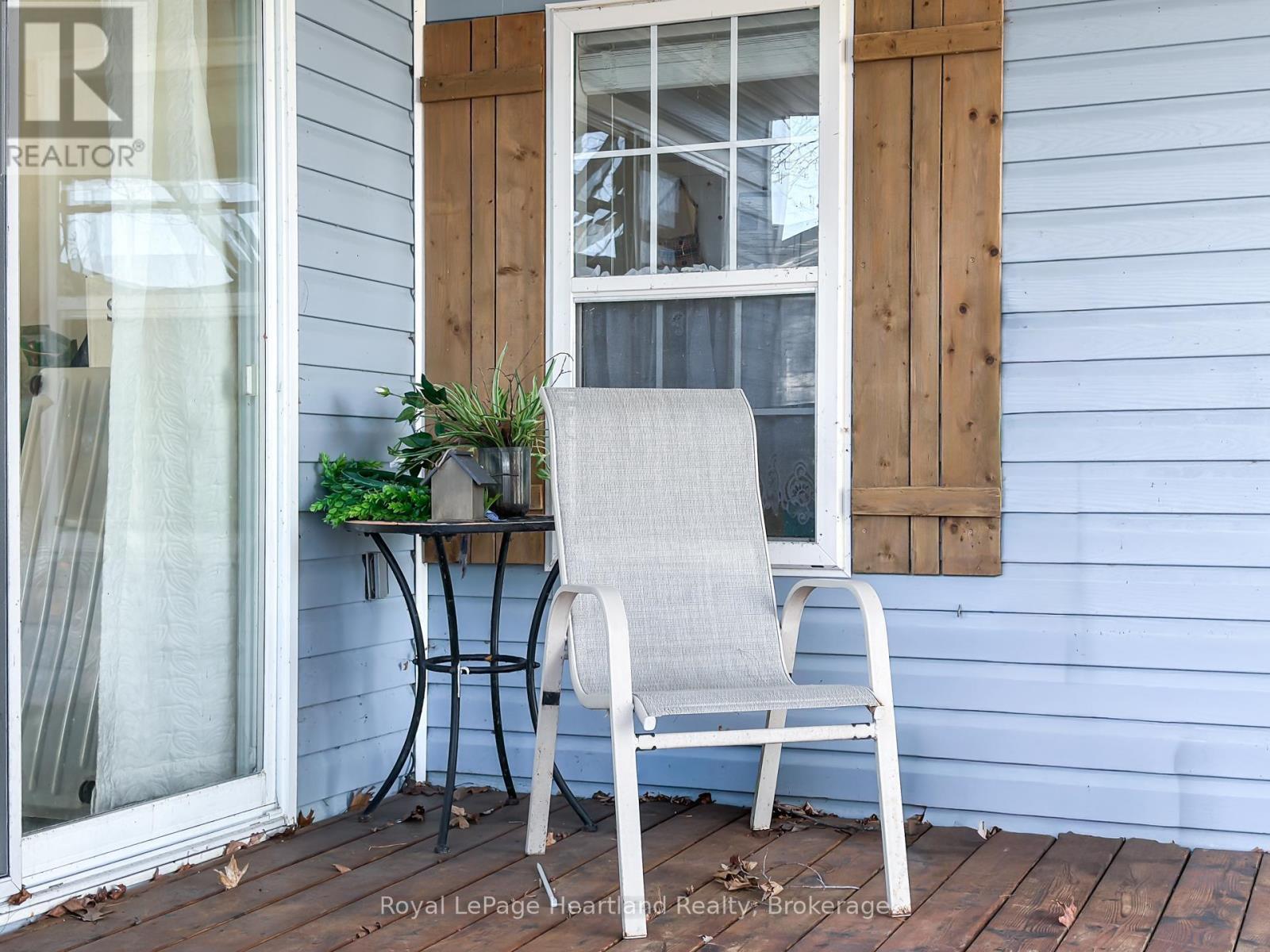 56 Cherokee Lane, Ashfield-Colborne-Wawanosh, Ontario  N7A 3Y2 - Photo 29 - X12943262