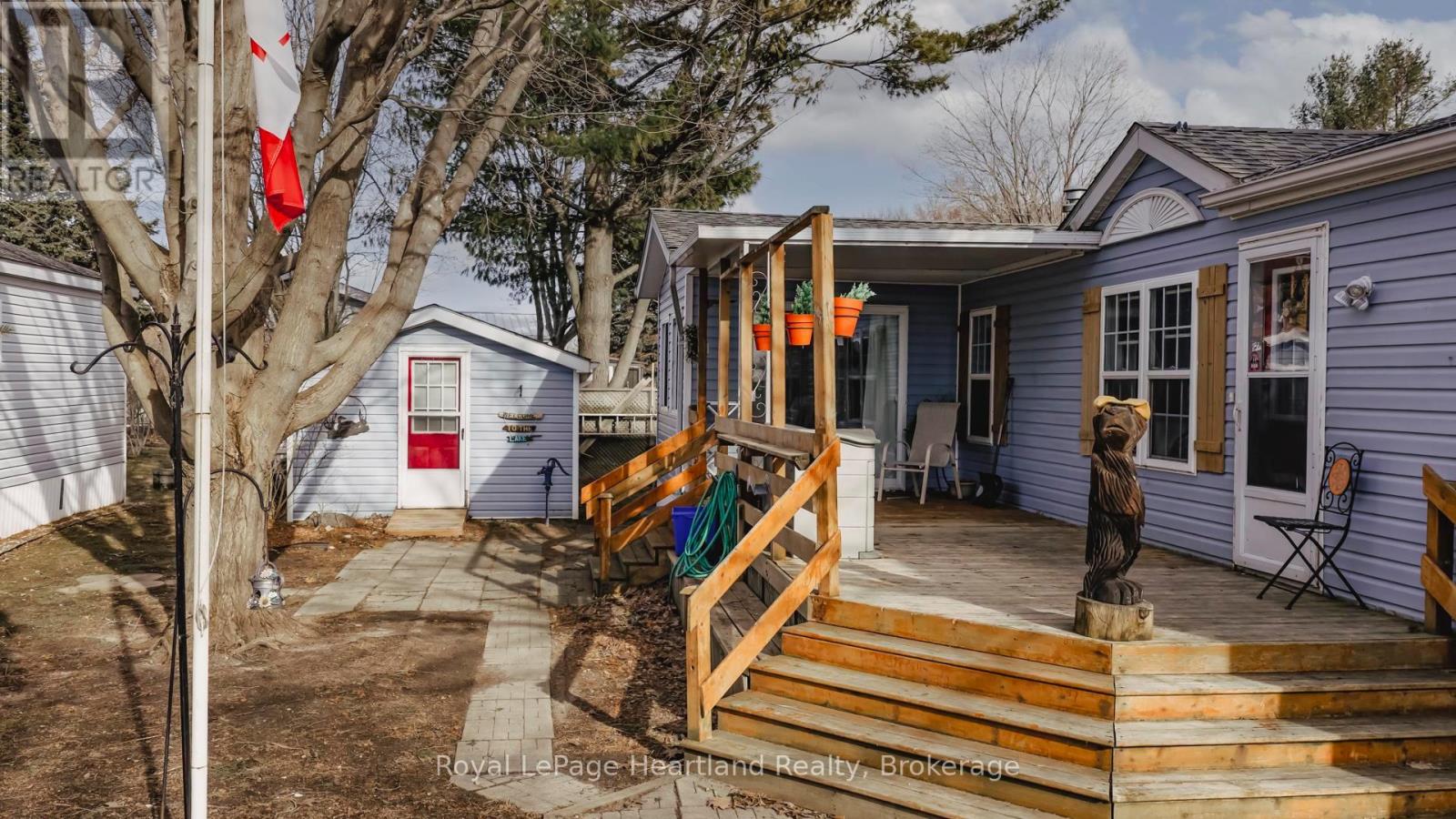 56 Cherokee Lane, Ashfield-Colborne-Wawanosh, Ontario  N7A 3Y2 - Photo 31 - X12943262