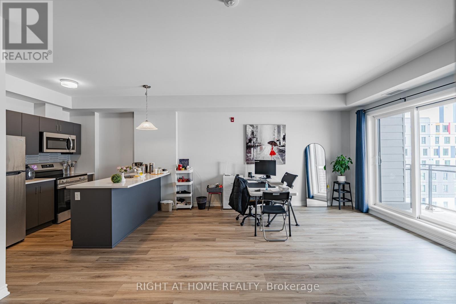 506 - 1350 Hemlock Road, Ottawa, Ontario  K1K 5C2 - Photo 13 - X12911136