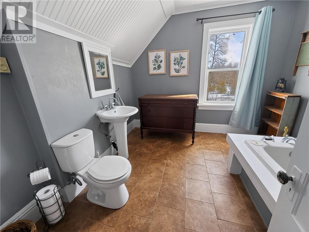 10928 Highway 540, Manitoulin Island, Ontario  P0P 1H0 - Photo 33 - 2126931