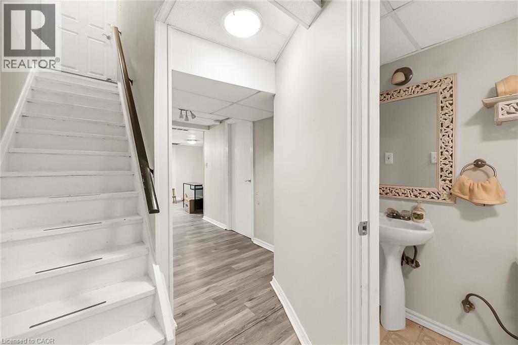 40 Braemar Avenue Unit# 30, Caledonia, Ontario  N3W 2N1 - Photo 21 - 40816675