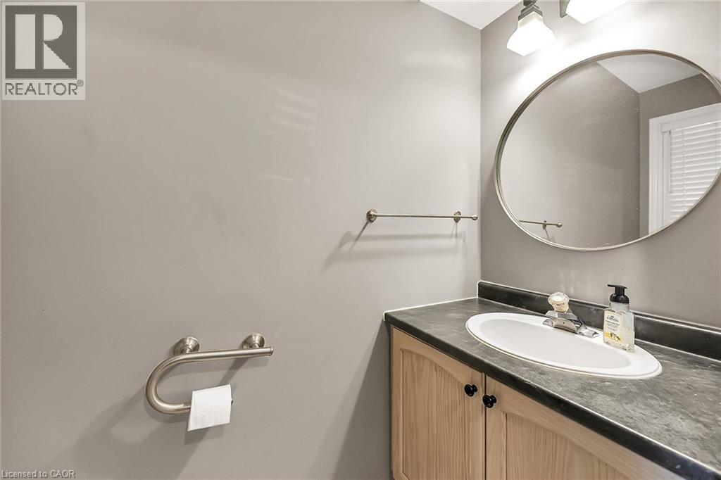 40 Braemar Avenue Unit# 30, Caledonia, Ontario  N3W 2N1 - Photo 5 - 40816675