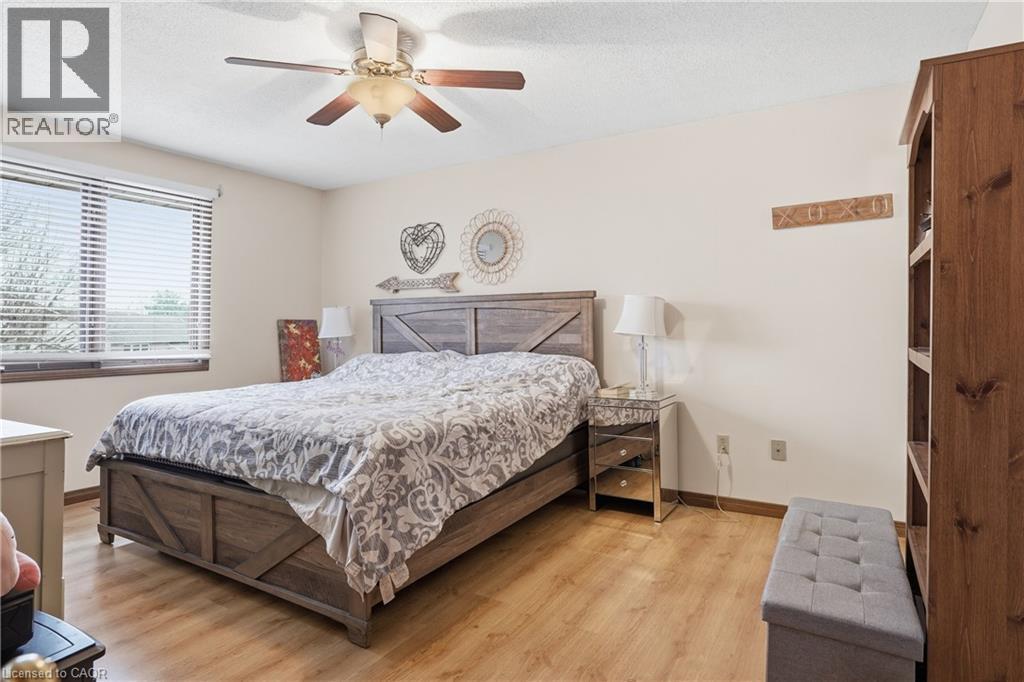 4545 Green Meadow Boulevard, Beamsville, Ontario  L0R 1B5 - Photo 15 - 40810619