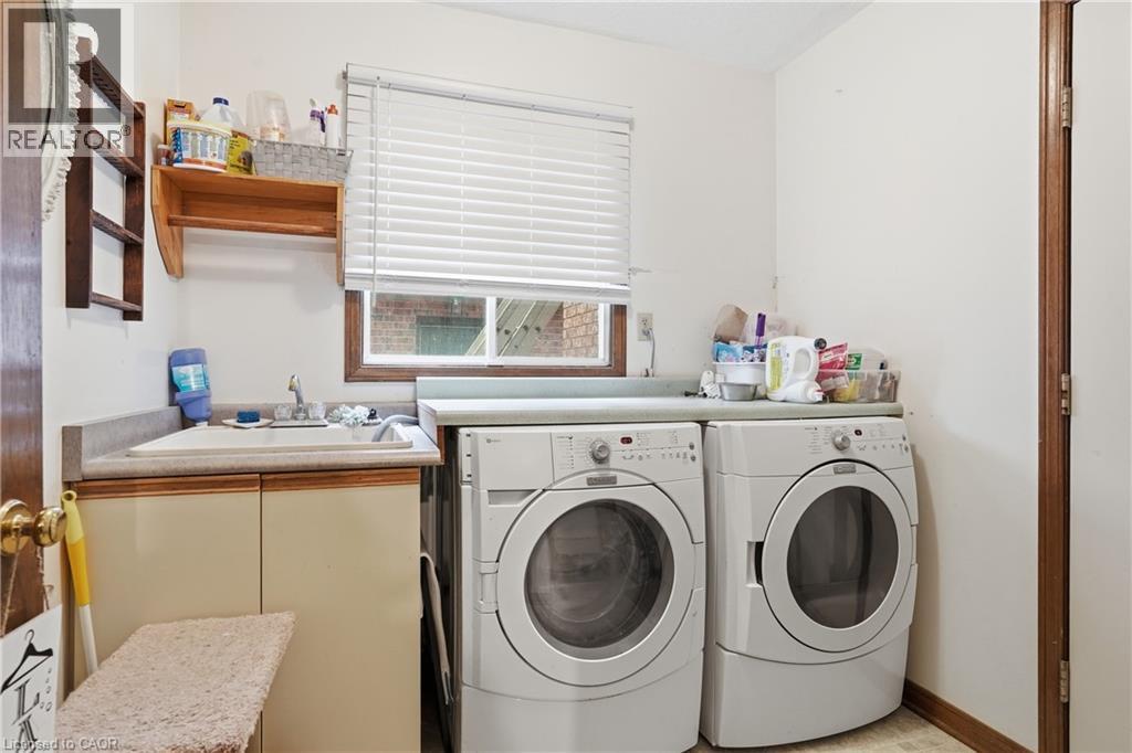 4545 Green Meadow Boulevard, Beamsville, Ontario  L0R 1B5 - Photo 24 - 40810619