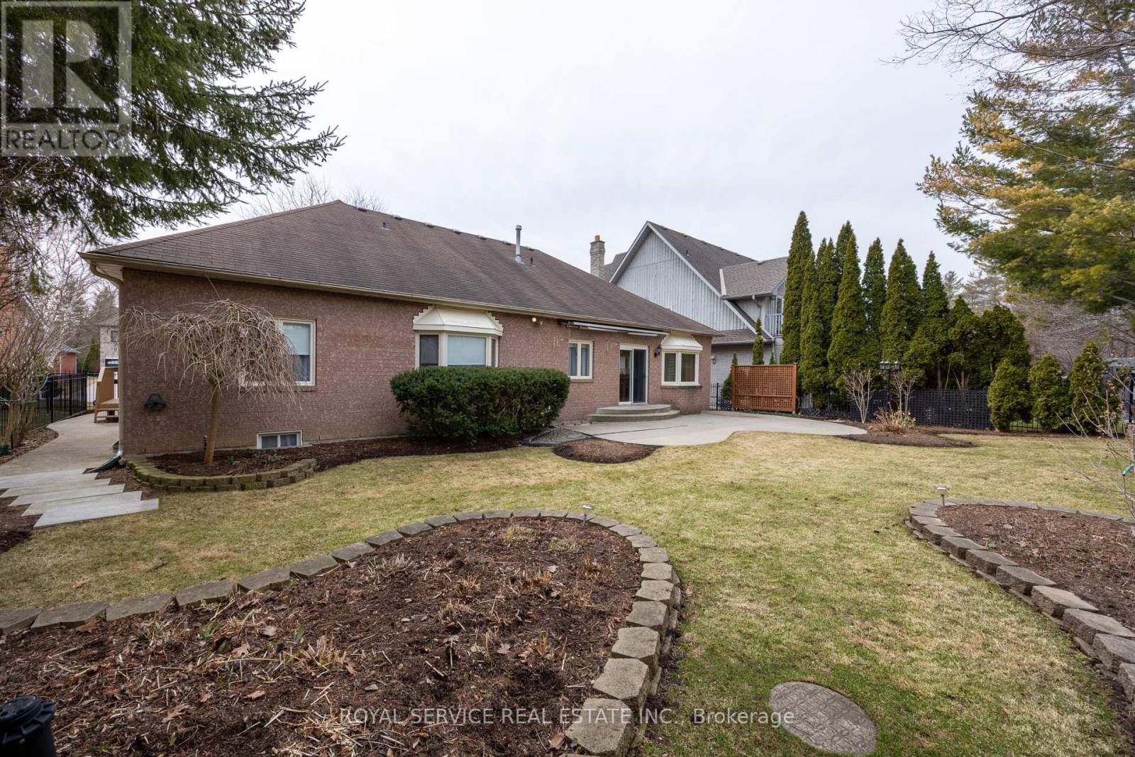 58 Brimwood Court, Pickering, Ontario  L1V 6L1 - Photo 44 - E12943176