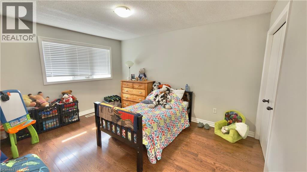 395 Burnett Avenue, Cambridge, Ontario N1T 1G7 - Photo 5 - 40815964