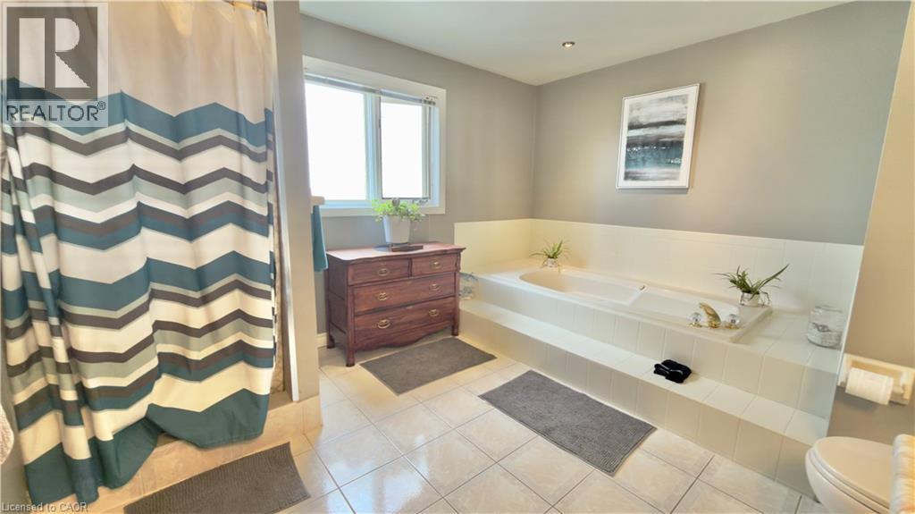 395 Burnett Avenue, Cambridge, Ontario N1T 1G7 - Photo 9 - 40815964