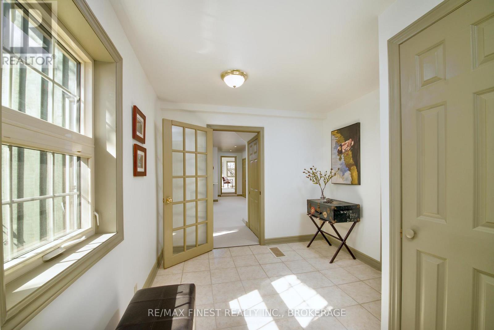 9910 Front Road, Loyalist, Ontario  K0H 2S0 - Photo 21 - X12943048