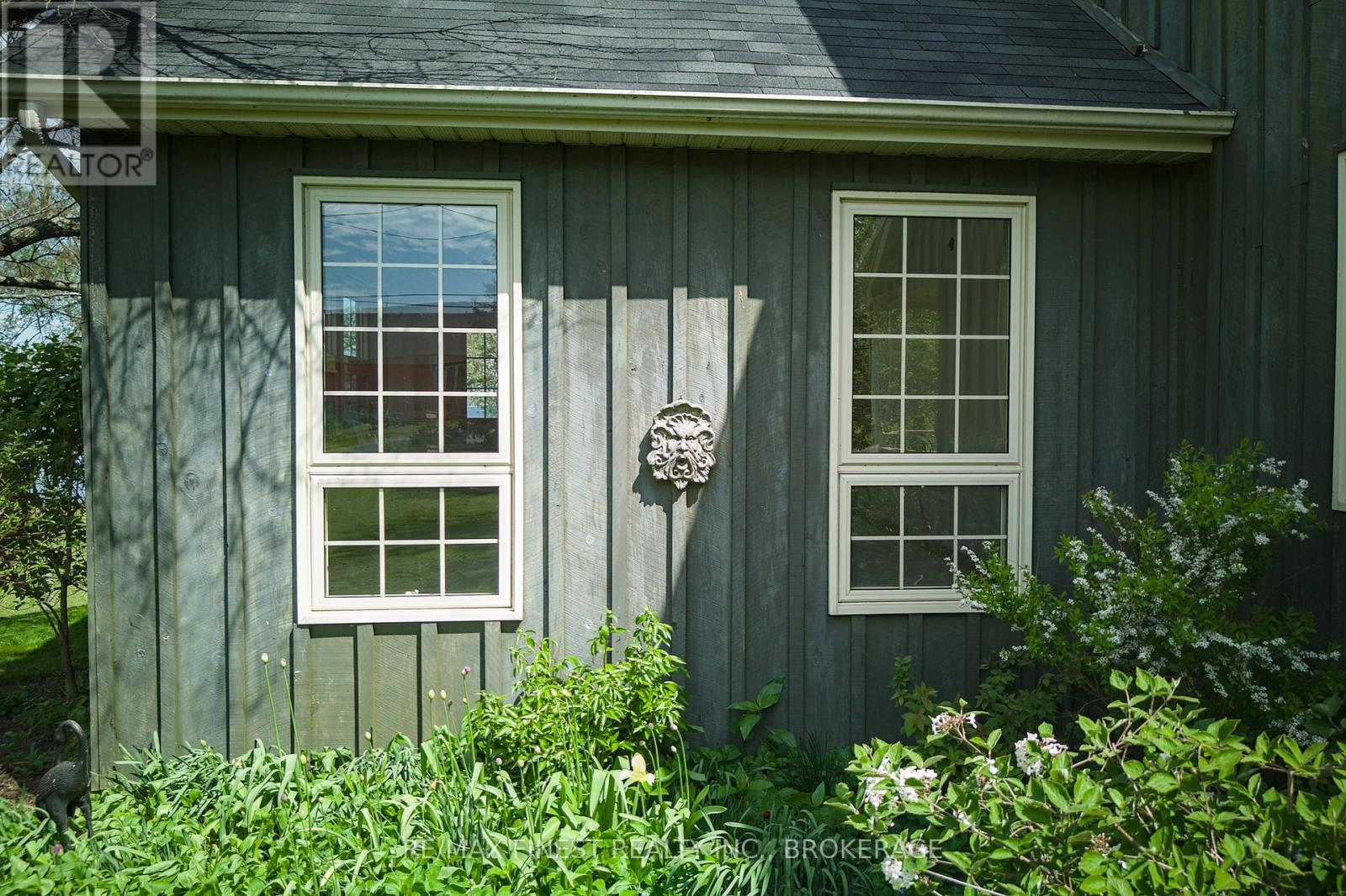 9910 Front Road, Loyalist, Ontario  K0H 2S0 - Photo 37 - X12943048