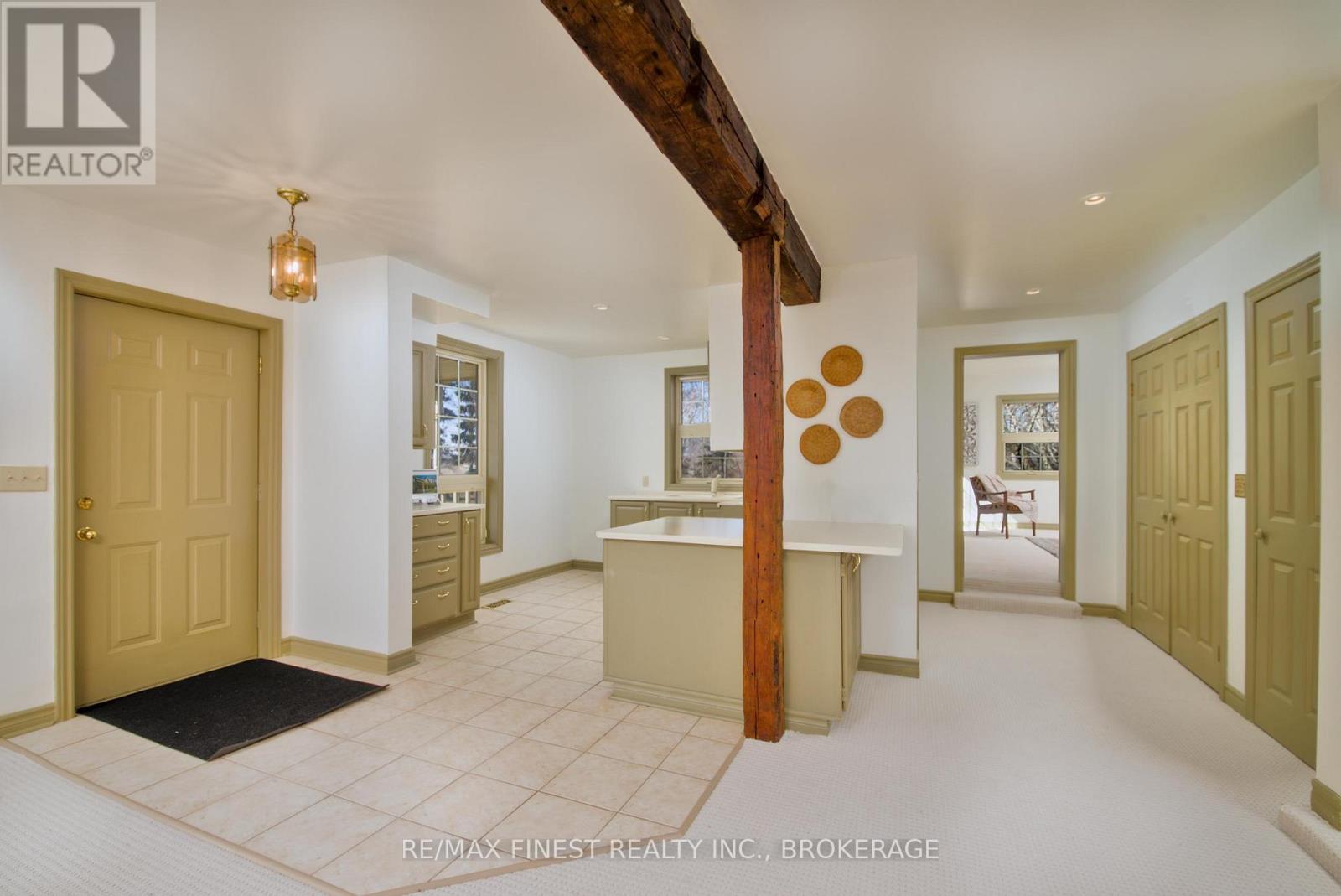 9910 Front Road, Loyalist, Ontario  K0H 2S0 - Photo 9 - X12943048