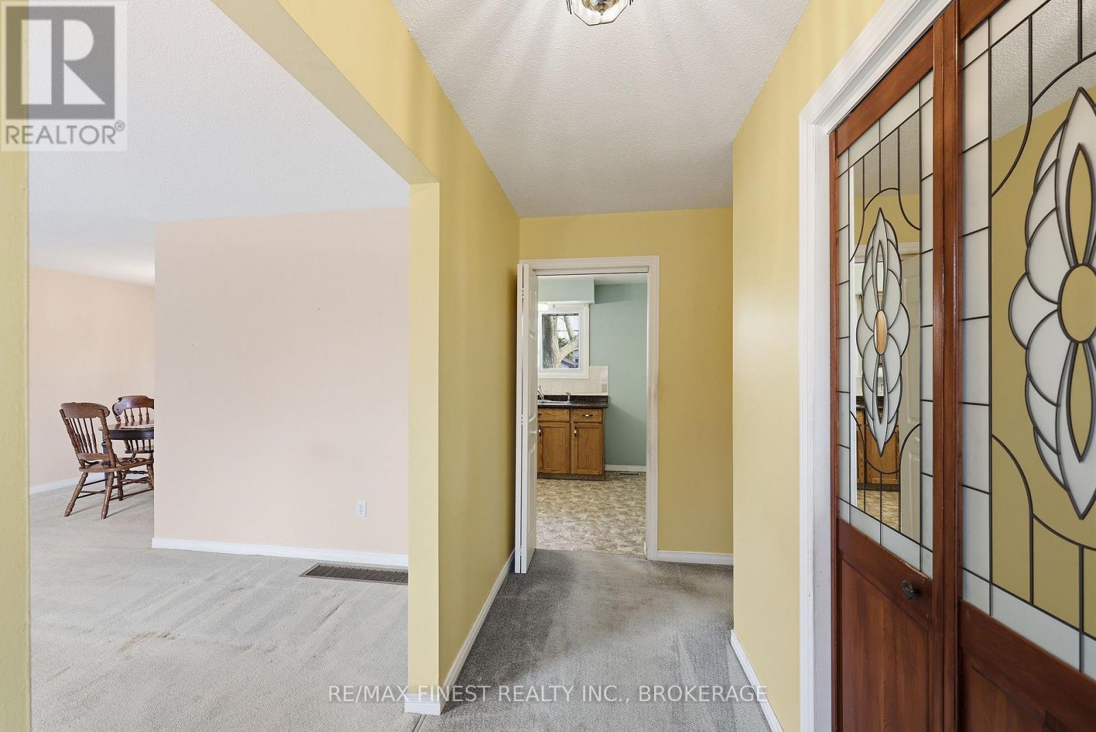 1076 Lincoln Drive, Kingston, Ontario  K7M 4Z4 - Photo 15 - X12943052