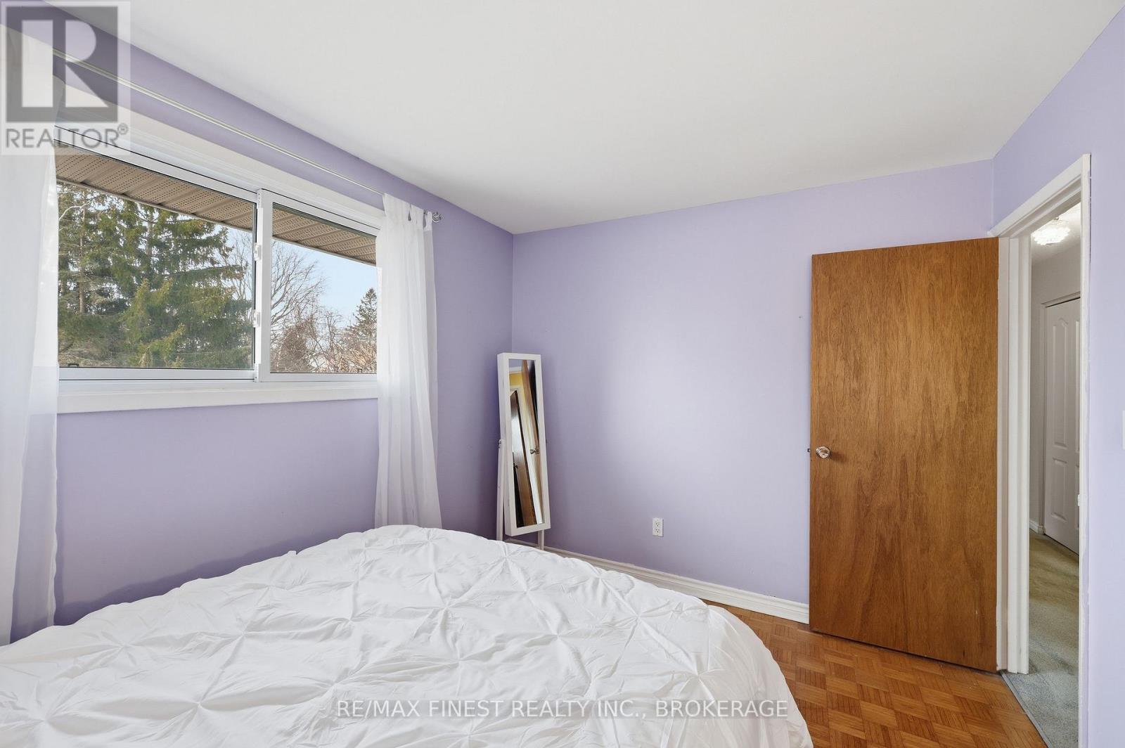 1076 Lincoln Drive, Kingston, Ontario  K7M 4Z4 - Photo 32 - X12943052