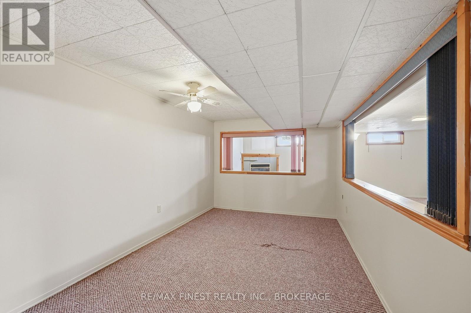 1076 Lincoln Drive, Kingston, Ontario  K7M 4Z4 - Photo 38 - X12943052