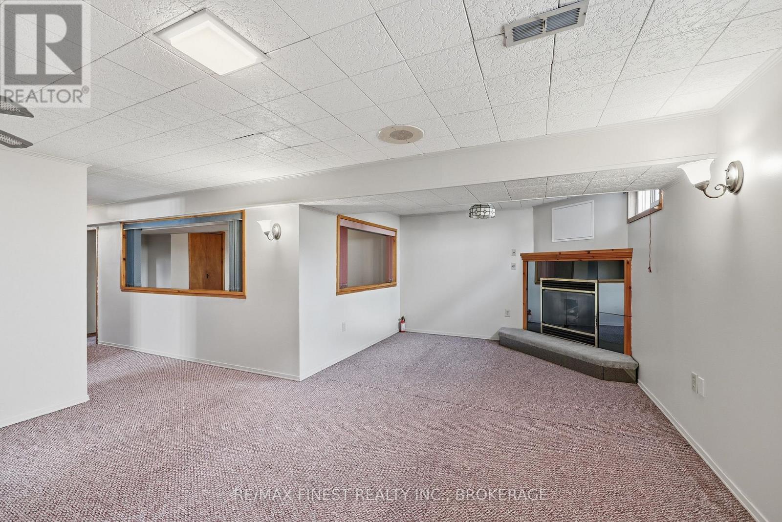 1076 Lincoln Drive, Kingston, Ontario  K7M 4Z4 - Photo 41 - X12943052