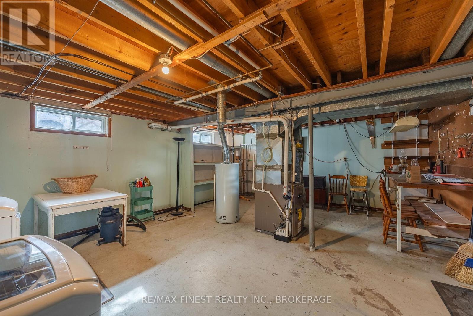 1076 Lincoln Drive, Kingston, Ontario  K7M 4Z4 - Photo 46 - X12943052