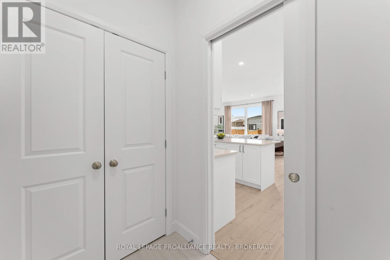 223 Superior Drive, Loyalist, Ontario  K7N 0E3 - Photo 17 - X12943100