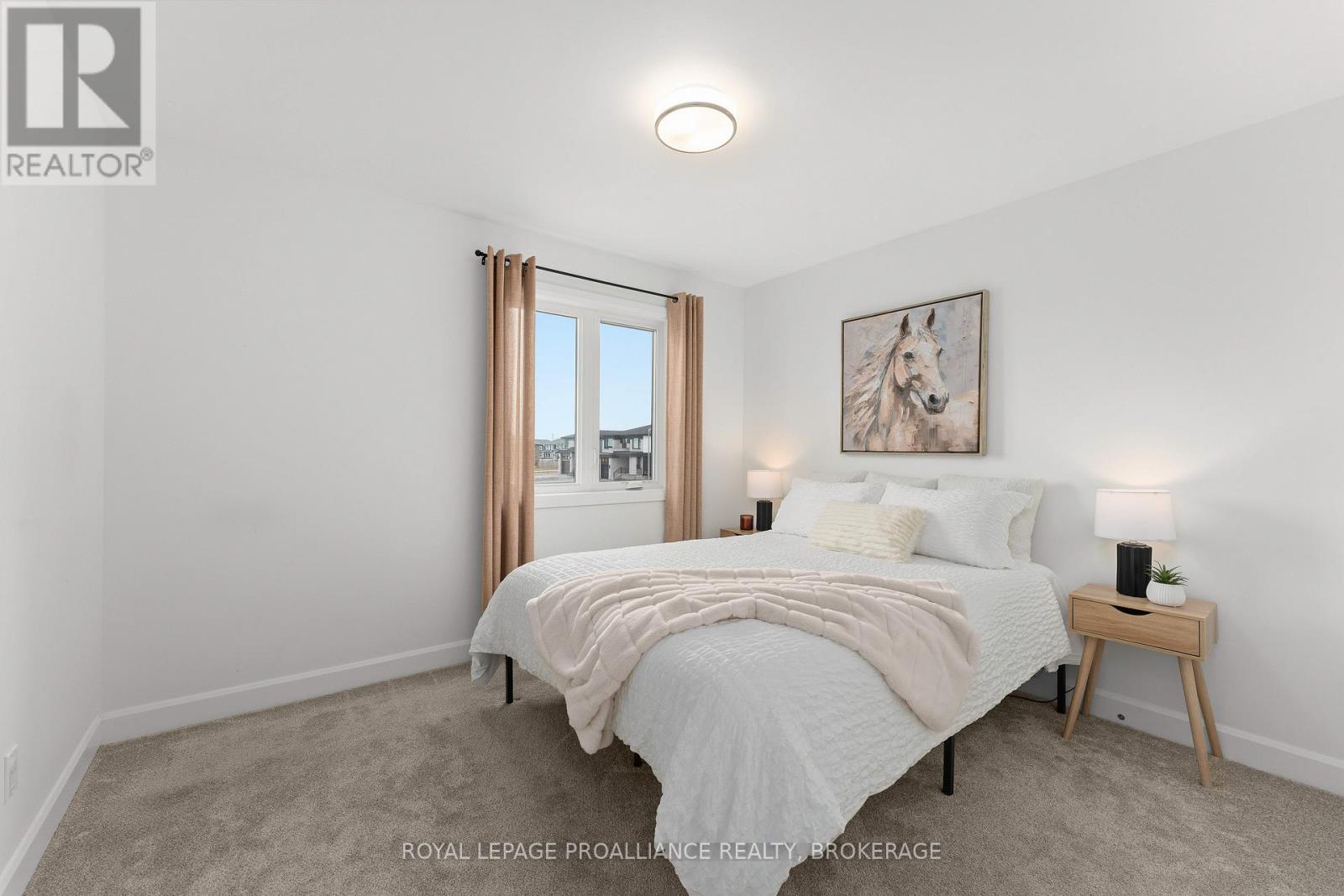 223 Superior Drive, Loyalist, Ontario  K7N 0E3 - Photo 31 - X12943100