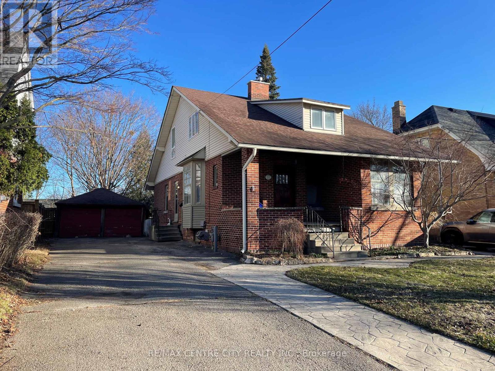 58 Windsor Avenue, London South, Ontario  N6C 1Z7 - Photo 1 - X12943164