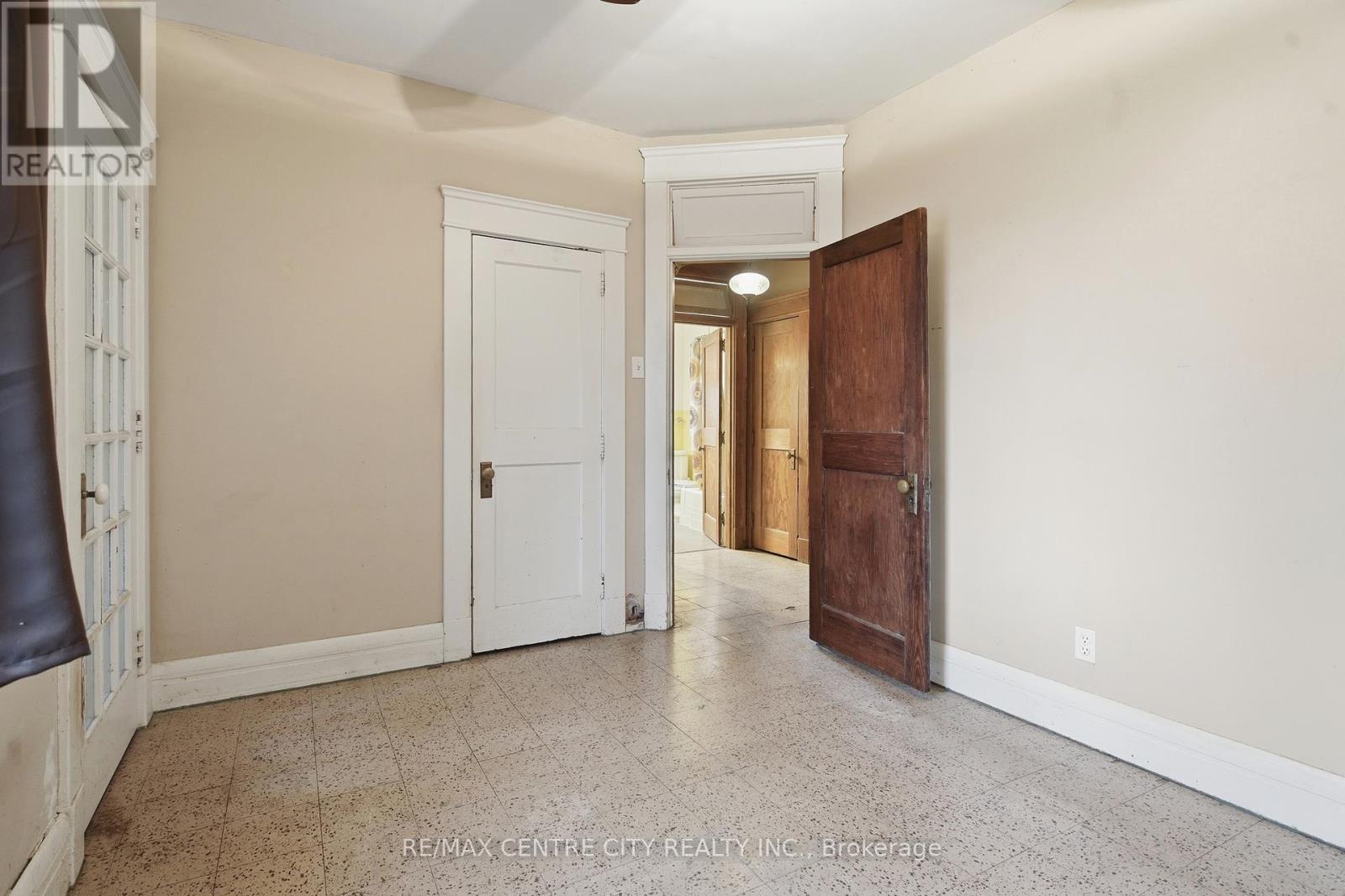 58 Windsor Avenue, London South, Ontario  N6C 1Z7 - Photo 16 - X12943164