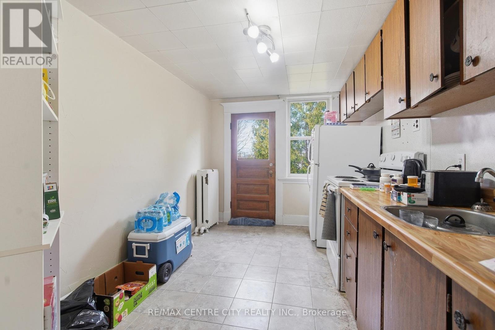 58 Windsor Avenue, London South, Ontario  N6C 1Z7 - Photo 37 - X12943164