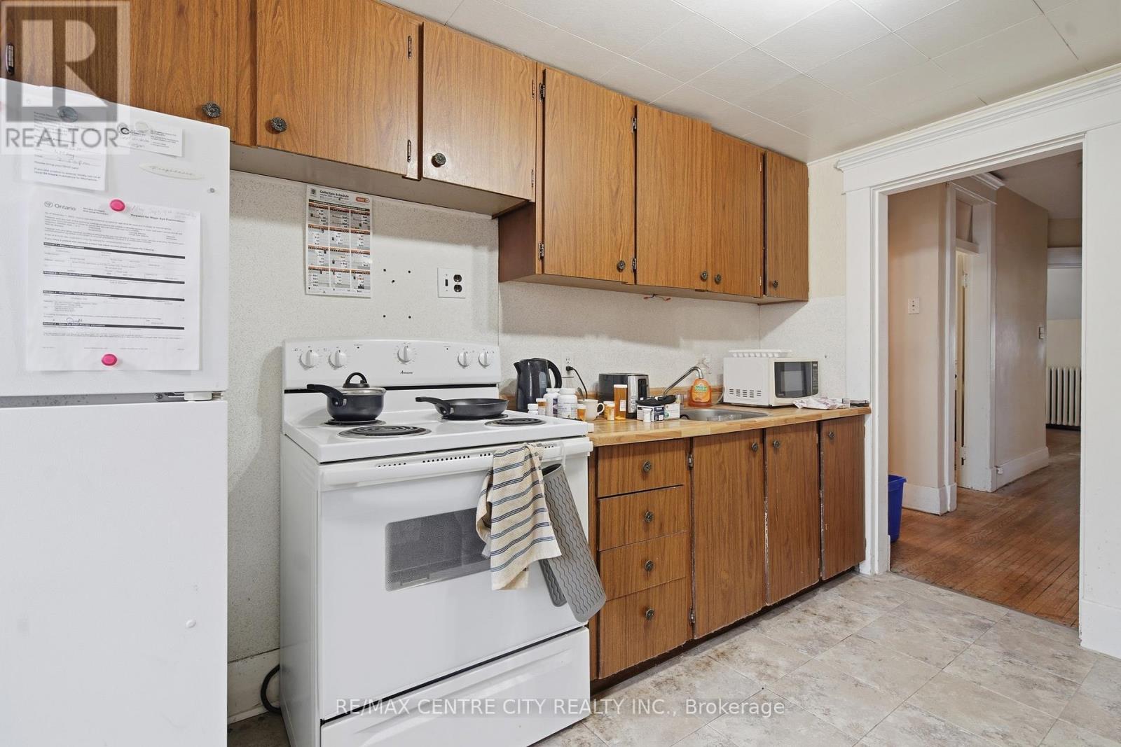 58 Windsor Avenue, London South, Ontario  N6C 1Z7 - Photo 38 - X12943164