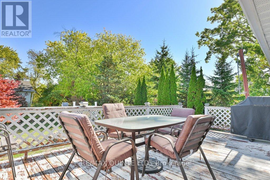 53 Water Street, Quinte West, Ontario  K8V 4M1 - Photo 33 - X12943184