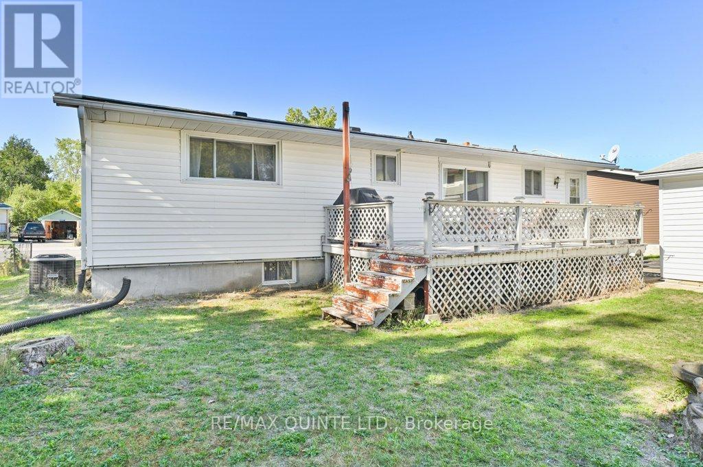 53 Water Street, Quinte West, Ontario  K8V 4M1 - Photo 37 - X12943184