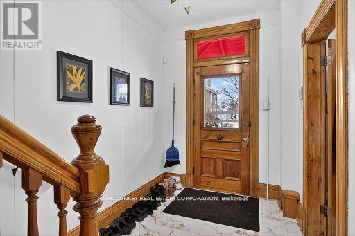 507 Stewart Street, Peterborough, Ontario  K9H 4B7 - Photo 2 - X12943248