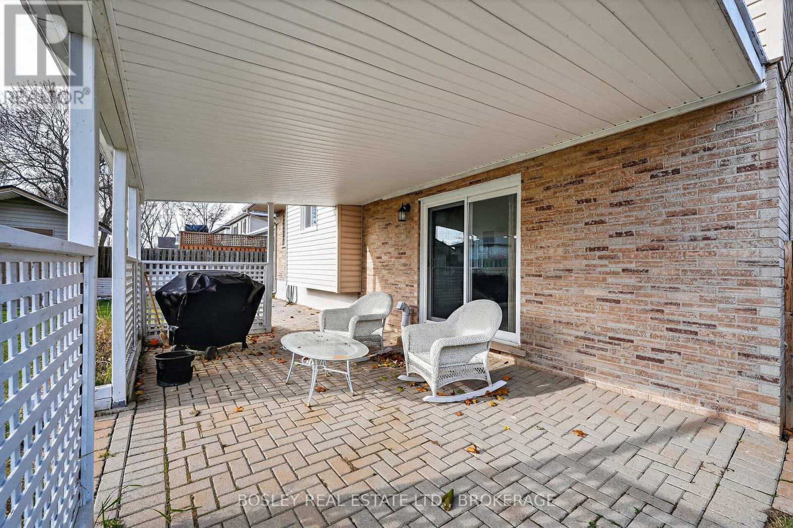 3260 Harleyford Crescent, Niagara Falls, Ontario  L2G 7K8 - Photo 42 - X12558132