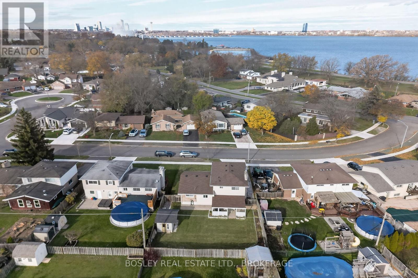 3260 Harleyford Crescent, Niagara Falls, Ontario  L2G 7K8 - Photo 36 - X12558132