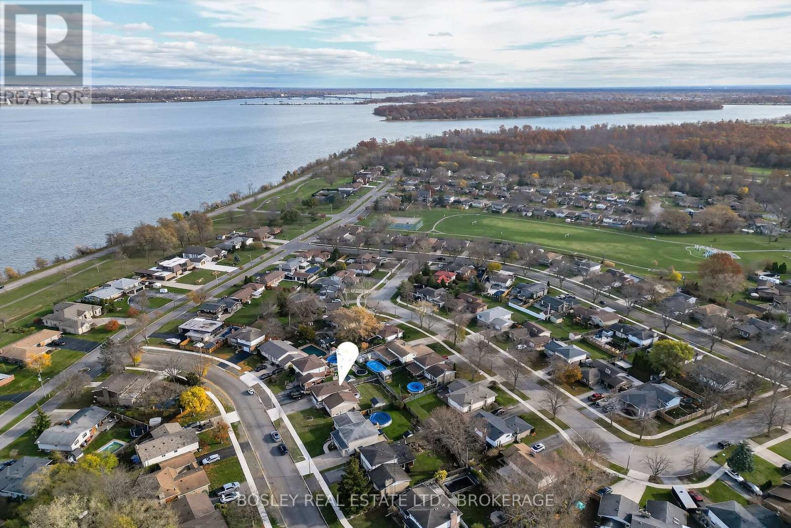 3260 Harleyford Crescent, Niagara Falls, Ontario  L2G 7K8 - Photo 3 - X12558132