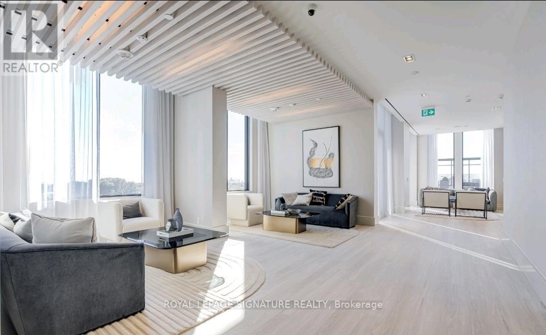 210 - 2020 Bathurst Street, Toronto, Ontario  M5P 0A6 - Photo 25 - C12943064